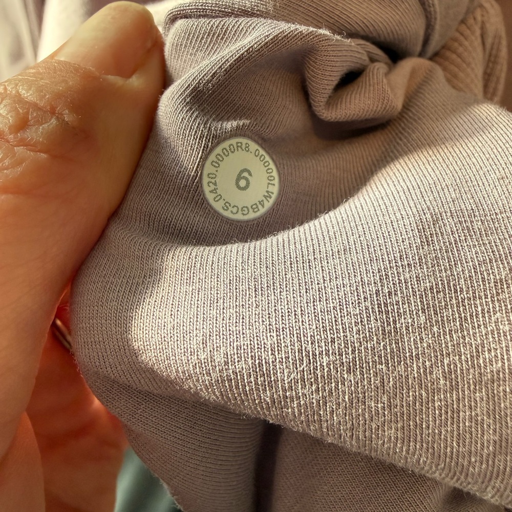 Lululemon Radiant Jacket II - Picture 8 of 8